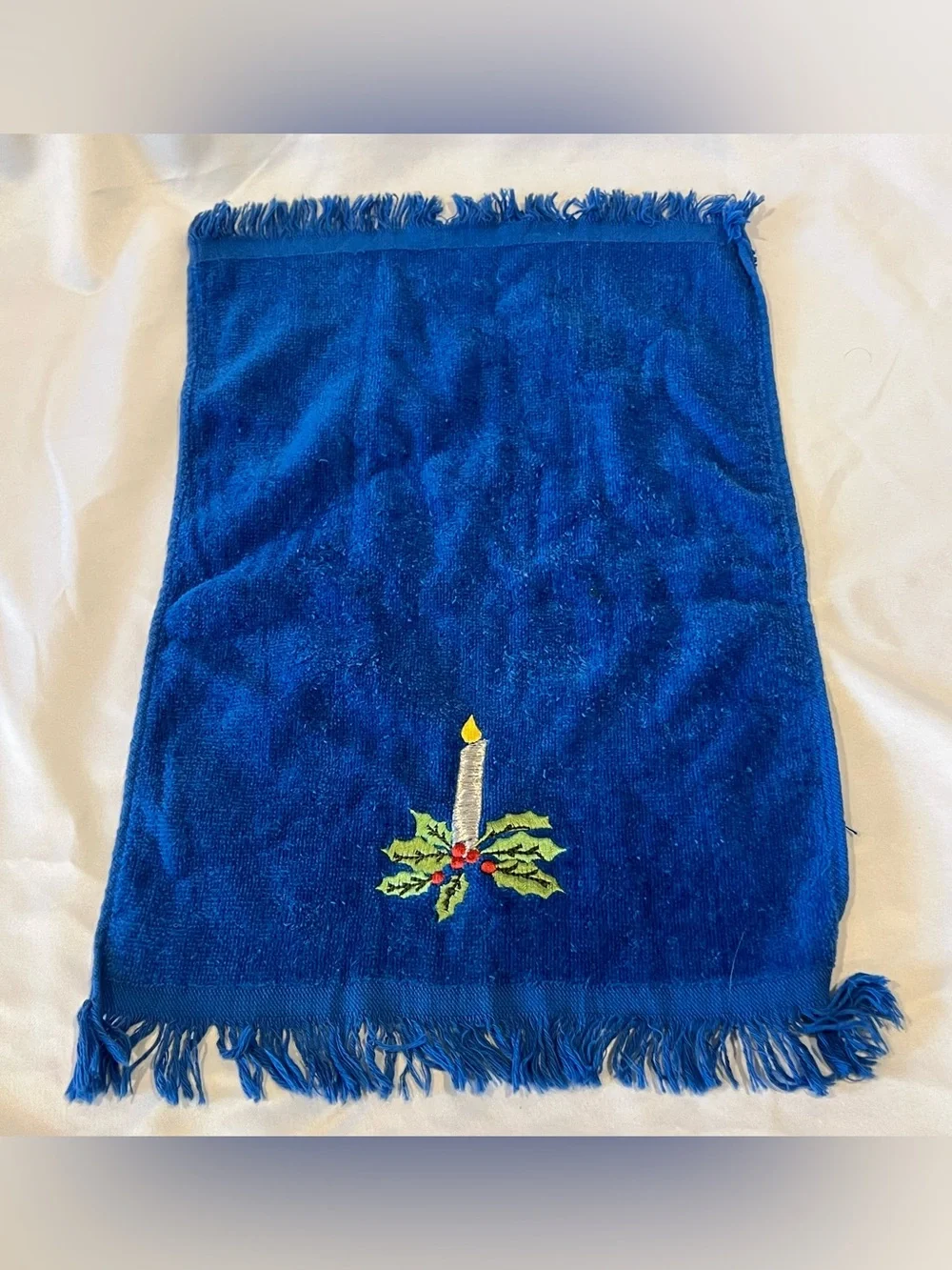Royal Terry Vintage Christmas Hand Towels Set of 3 Santa Candle Window Fringe